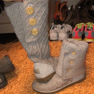Sand knit uggs